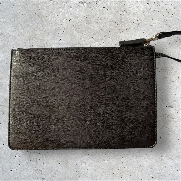 Small Calvin Klein Black Leather Wristlet *NWOT* - Picture 2 of 9